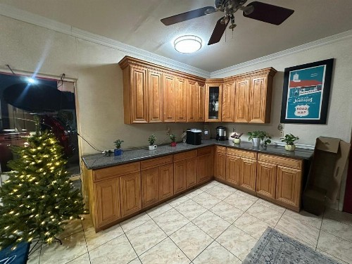 Knights Inn & Suites Bakersfield - image 9