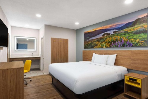 Rosedale Inn Bakersfield - image 17