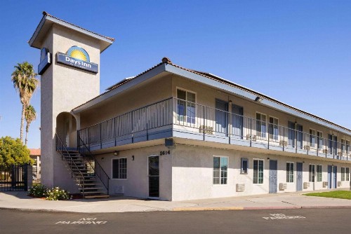 Rosedale Inn Bakersfield - image 34