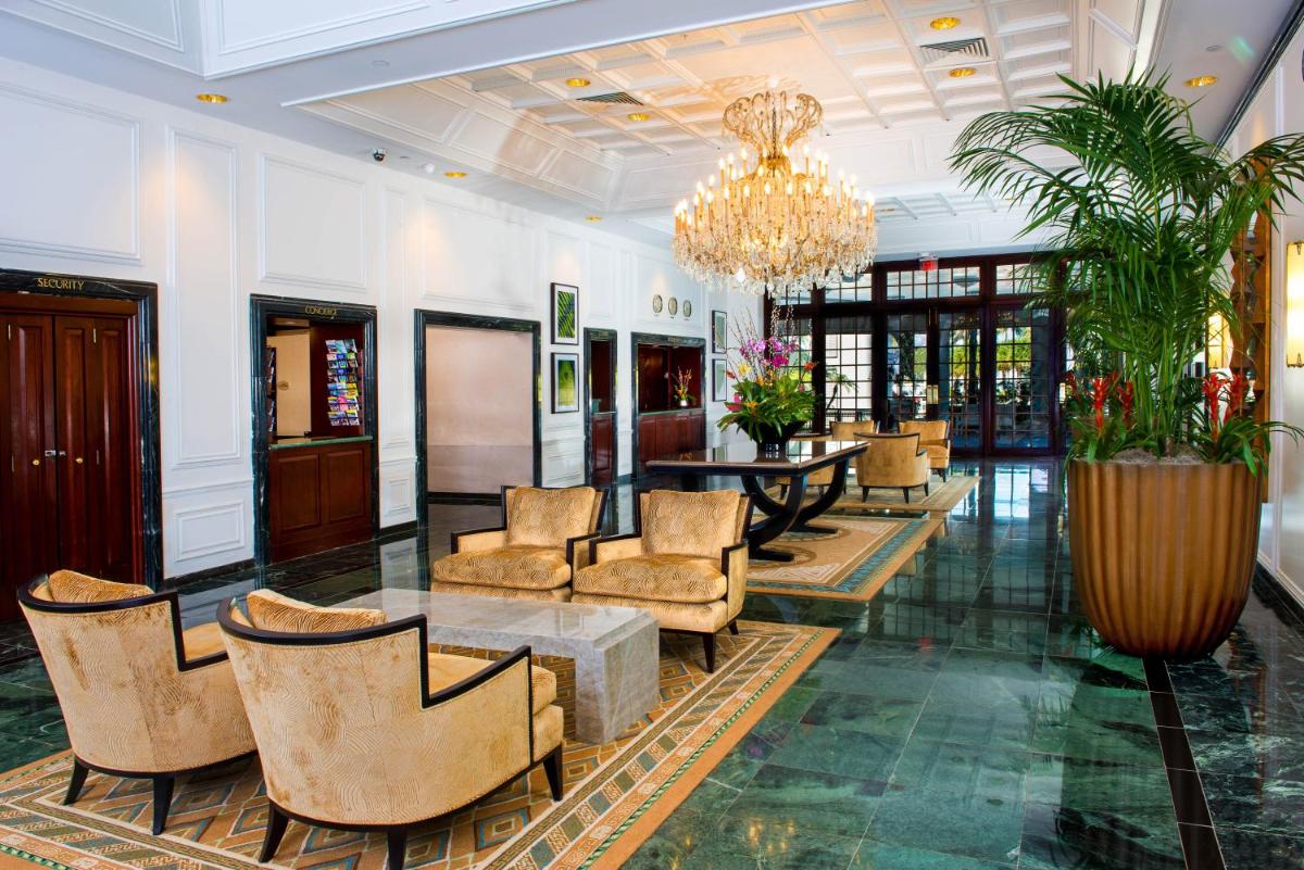 Sea View Hotel - image 2