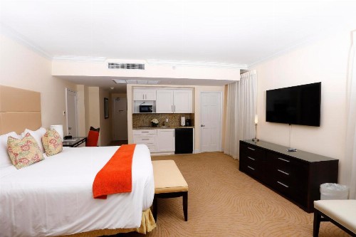 Sea View Hotel - image 20