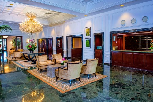 Sea View Hotel - image 7