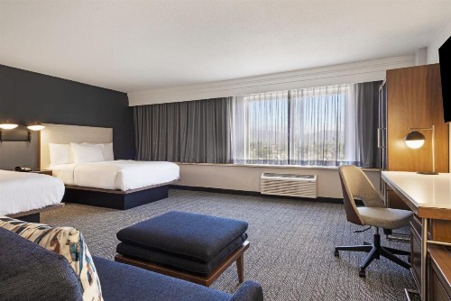 Courtyard by Marriott Baldwin Park - image 25