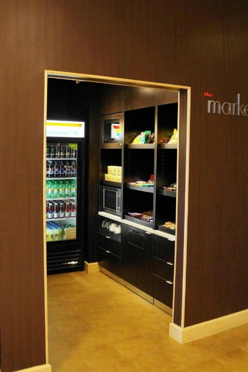 Courtyard by Marriott Baldwin Park - image 29