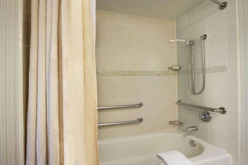 Homewood Suites by Hilton Baltimore - image 3