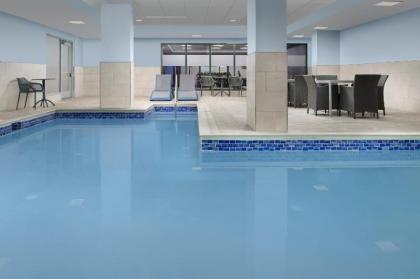 Hampton Inn Baltimore-Downtown-Convention Center - image 11