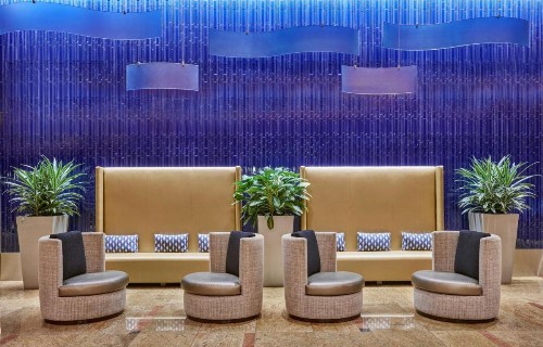 Hilton Baltimore Inner Harbor - image 19