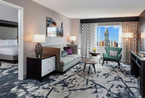 Hilton Baltimore Inner Harbor - image 28