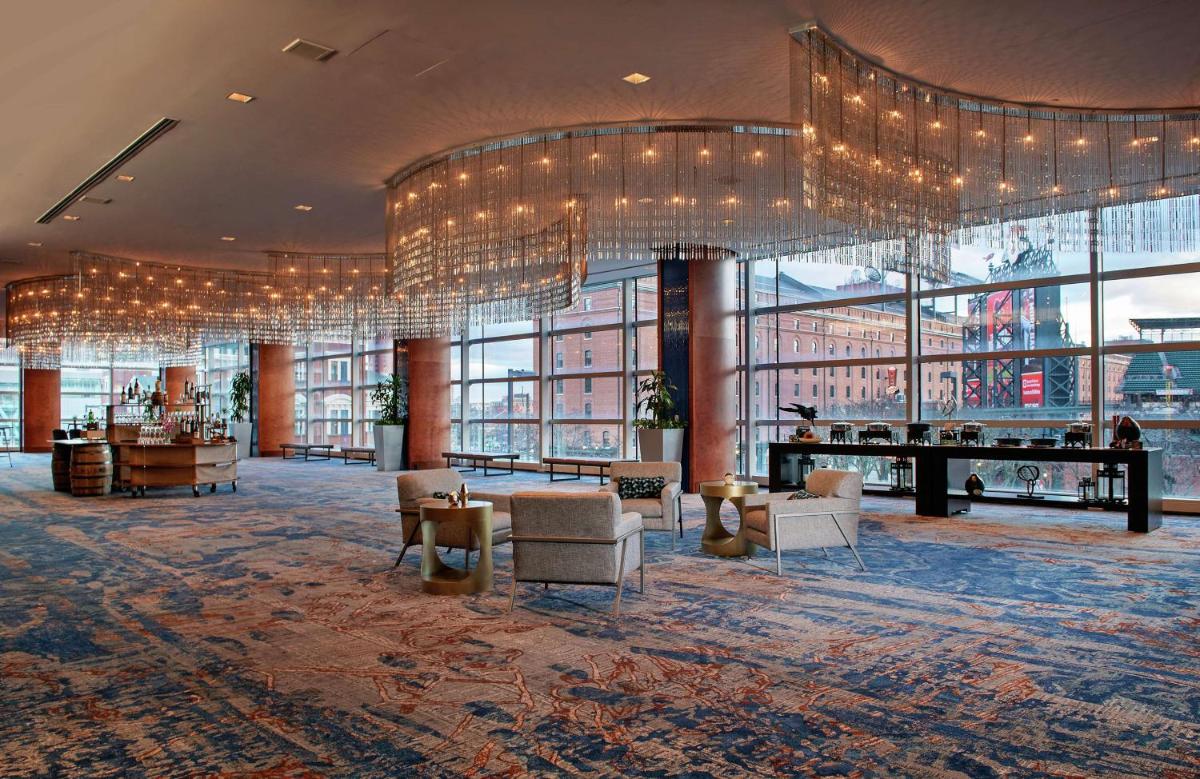 Hilton Baltimore Inner Harbor - image 5