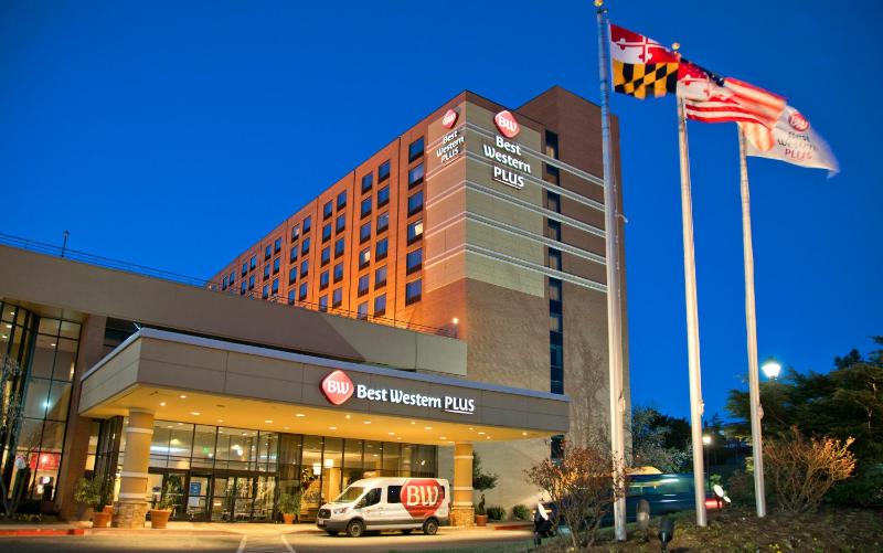 Best Western Plus Hotel & Conference Center - image 7