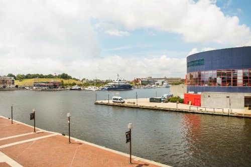 Pier 5 Hotel Baltimore Curio Collection by Hilton - image 20