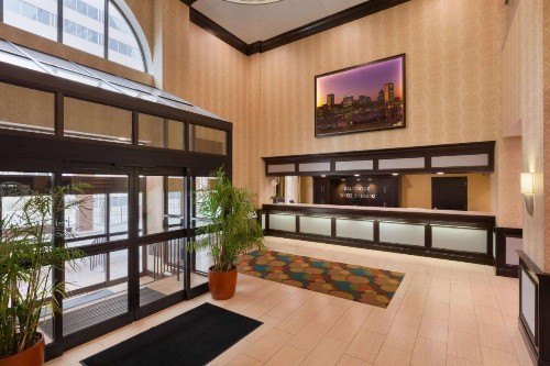 Days Inn by Wyndham Baltimore Inner Harbor - image 26