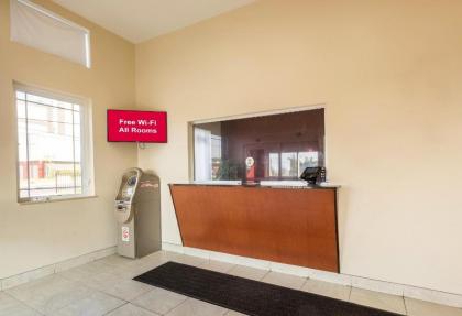 Red Roof Inn Baltimore Northwest - image 14