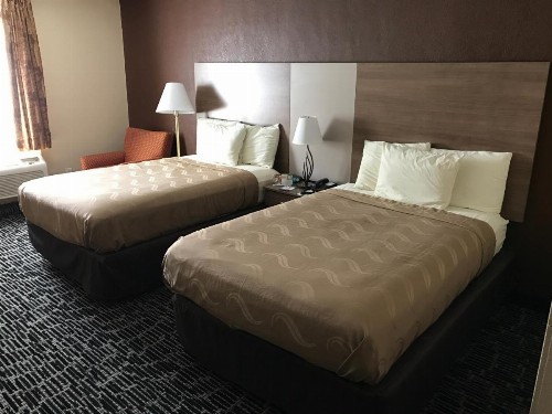 Quality inn near Pimlico Racetrack - image 11