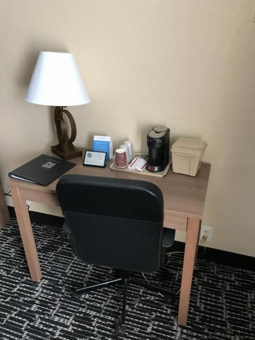 Quality inn near Pimlico Racetrack - image 3