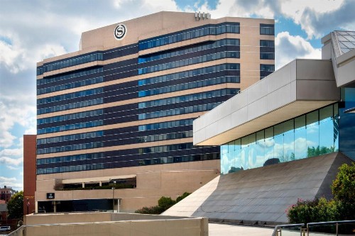 Sheraton Inner Harbor Hotel - image 5