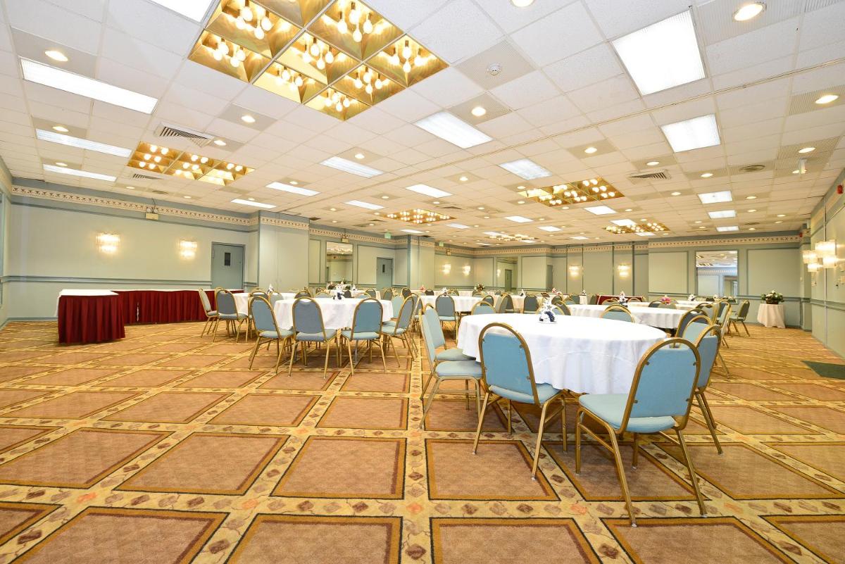 Americas Best Value Inn - Baltimore - image 5