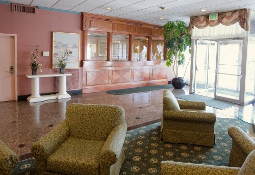 Americas Best Value Inn - Baltimore - image 9