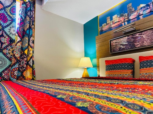 Midtown Inn - image 20