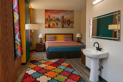 Midtown Inn - image 33