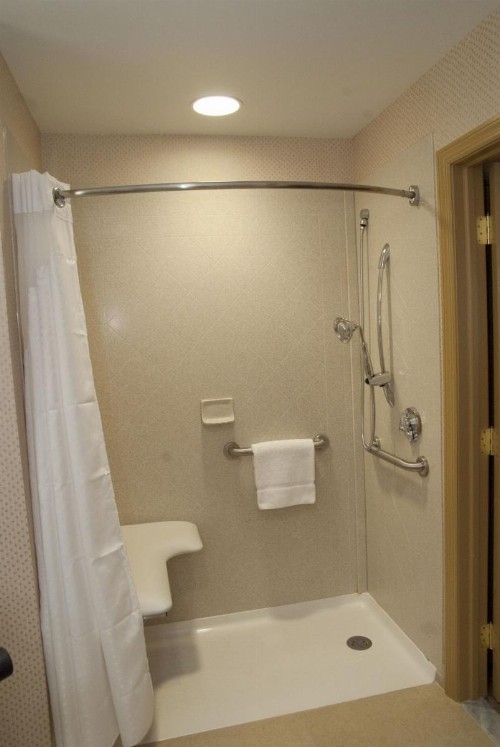 Holiday Inn Express Baltimore-Downtown an IHG Hotel - image 8