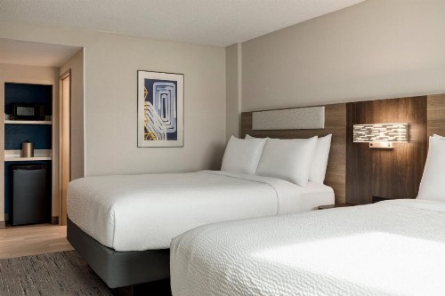 Holiday Inn Express Baltimore At The Stadiums an IHG Hotel - image 47