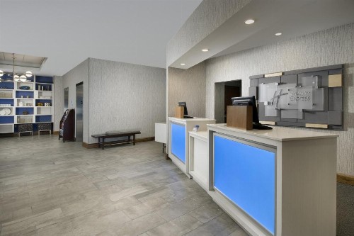 Holiday Inn Express Baltimore At The Stadiums an IHG Hotel - image 5