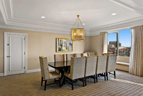 Royal Sonesta Harbor Court Baltimore - image 35