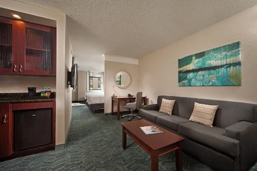 SpringHill Suites by Marriott Baltimore Downtown/Inner Harbor - image 10