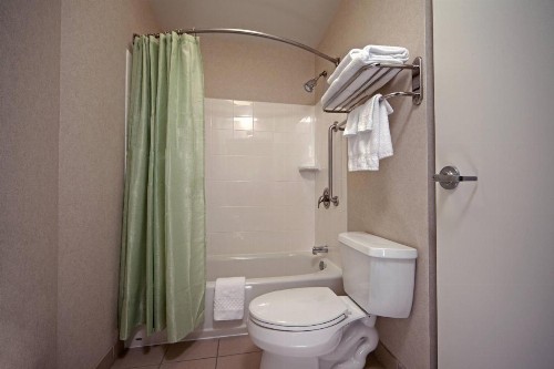 SpringHill Suites by Marriott Baltimore Downtown/Inner Harbor - image 15
