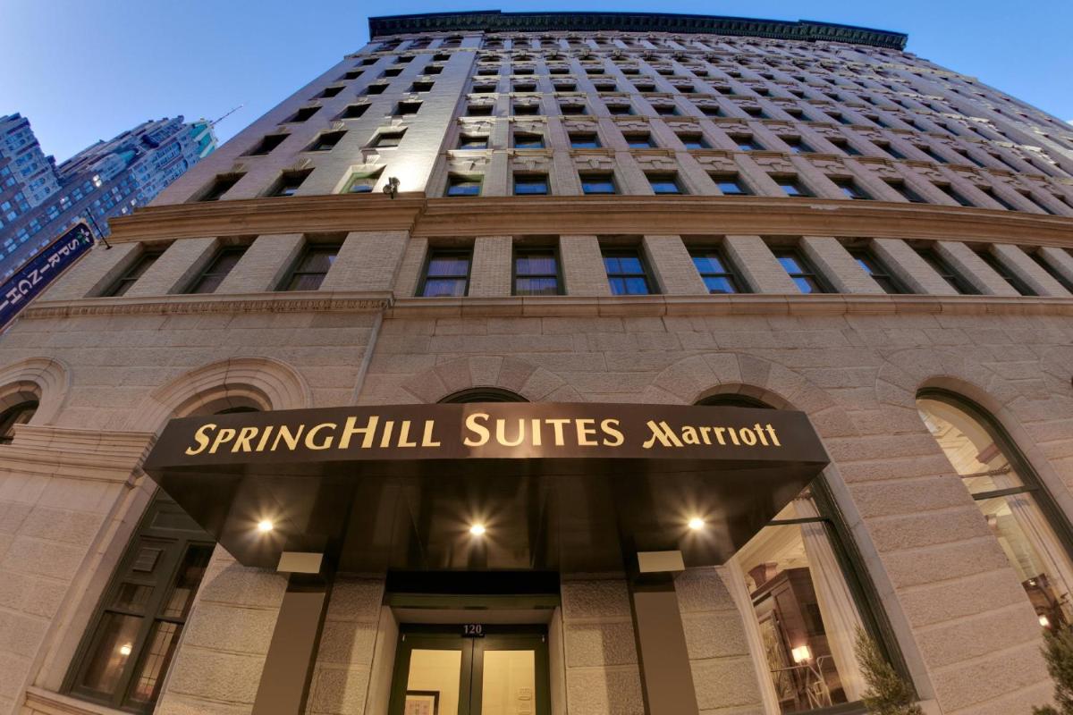 SpringHill Suites by Marriott Baltimore Downtown/Inner Harbor - image 2