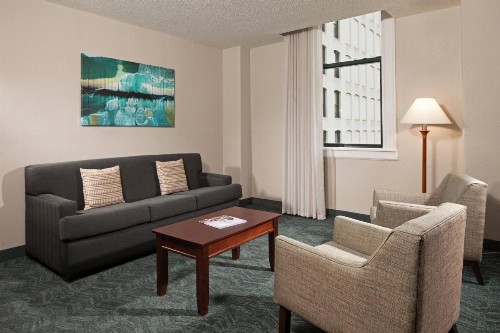 SpringHill Suites by Marriott Baltimore Downtown/Inner Harbor - image 5
