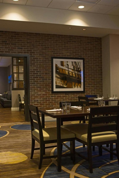 Baltimore Marriott Inner Harbor at Camden Yards - image 36