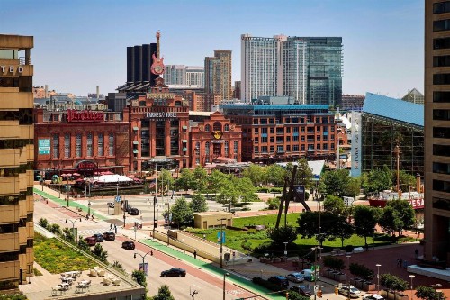 Renaissance Baltimore Harborplace Hotel - image 14