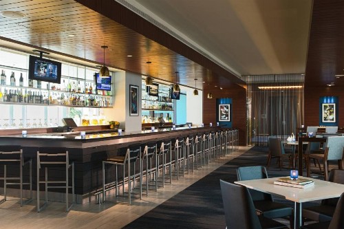 Renaissance Baltimore Harborplace Hotel - image 29