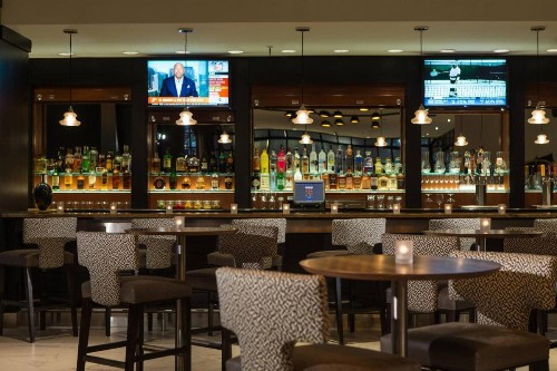 Renaissance Baltimore Harborplace Hotel - image 32