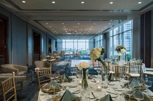 Renaissance Baltimore Harborplace Hotel - image 49