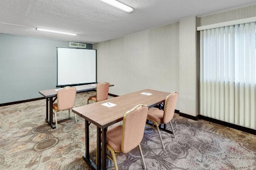 Delta by Marriott Hotels Baltimore North - image 26