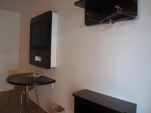 Motel 6 Baltimore Downtown - image 30