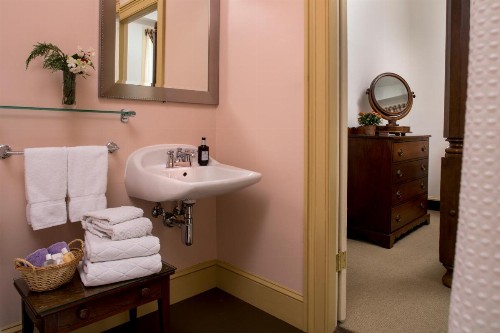 Rachael's Dowry Bed and Breakfast - image 8