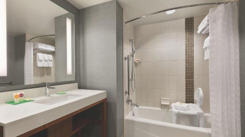 Hyatt Place Inner Harbor - image 32