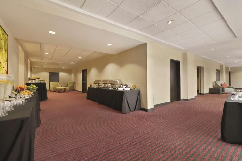Hyatt Place Inner Harbor - image 7