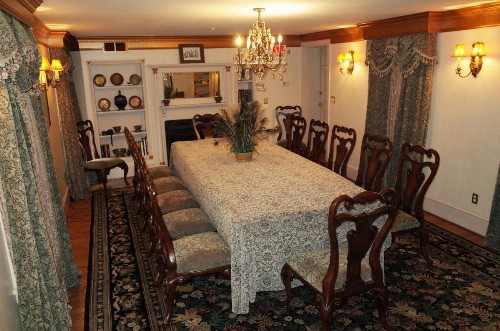 1840s Carrollton Inn - image 18