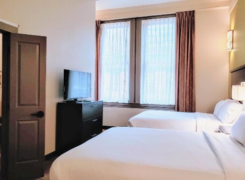 Staybridge Suites Baltimore - Inner Harbor an IHG Hotel - image 5
