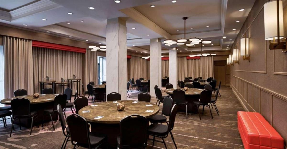 Delta Hotels by Marriott Baltimore Inner Harbor - image 3