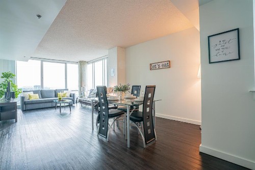 Heaven On Baltimore Downtown Fully Furnished Apartments - image 9