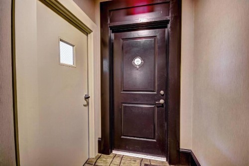 Chase at 39 West - image 38