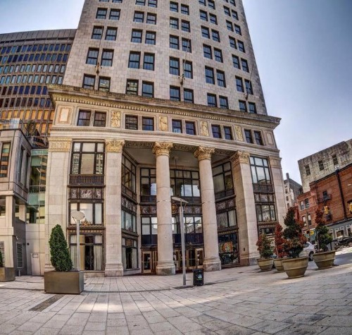 Chase at 39 West - image 45