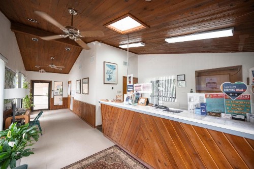 River Oak Inn and Restaurant - image 7