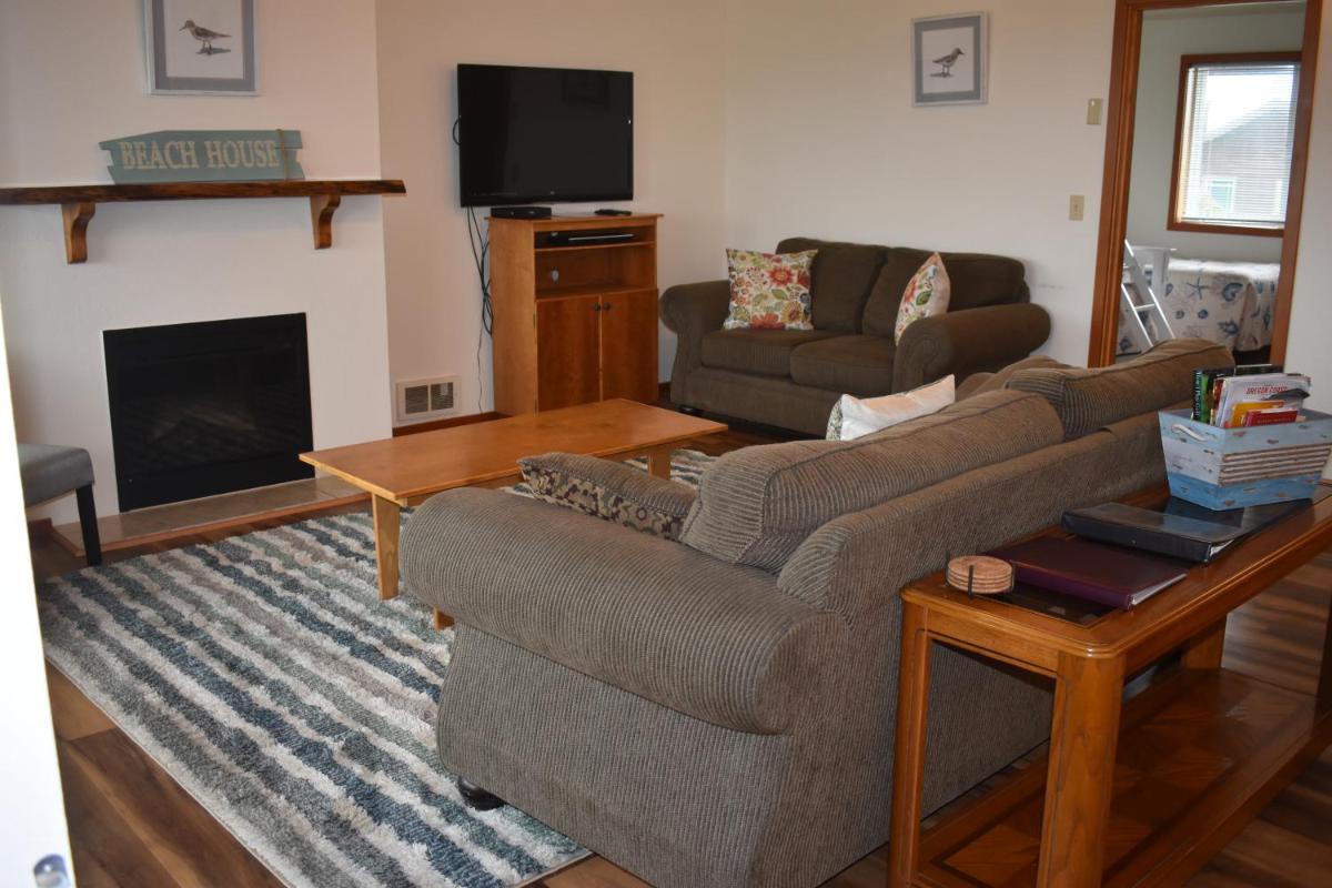 Coquille Point Condo - image 6